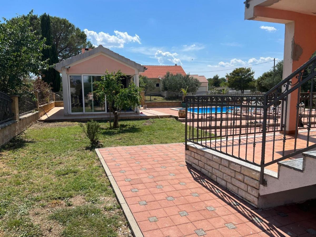 Villa Paludo Novigrad  Esterno foto